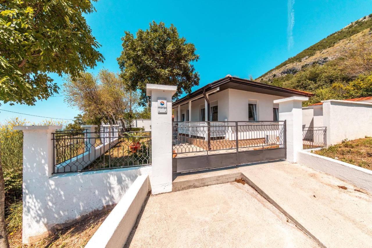 Holiday Home Marija Budva Luaran gambar